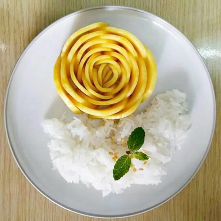 코팡안 타야스 플레이스 호스텔 외부 사진